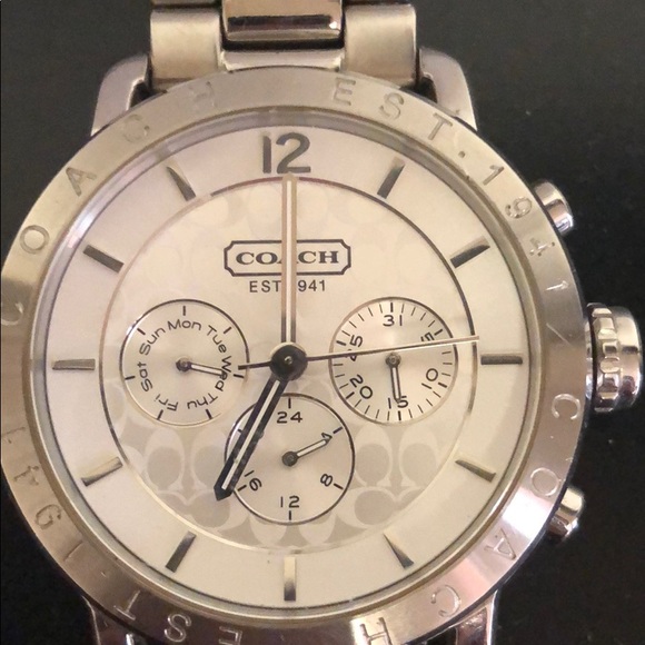 Coach watch - Picture 2 of 3